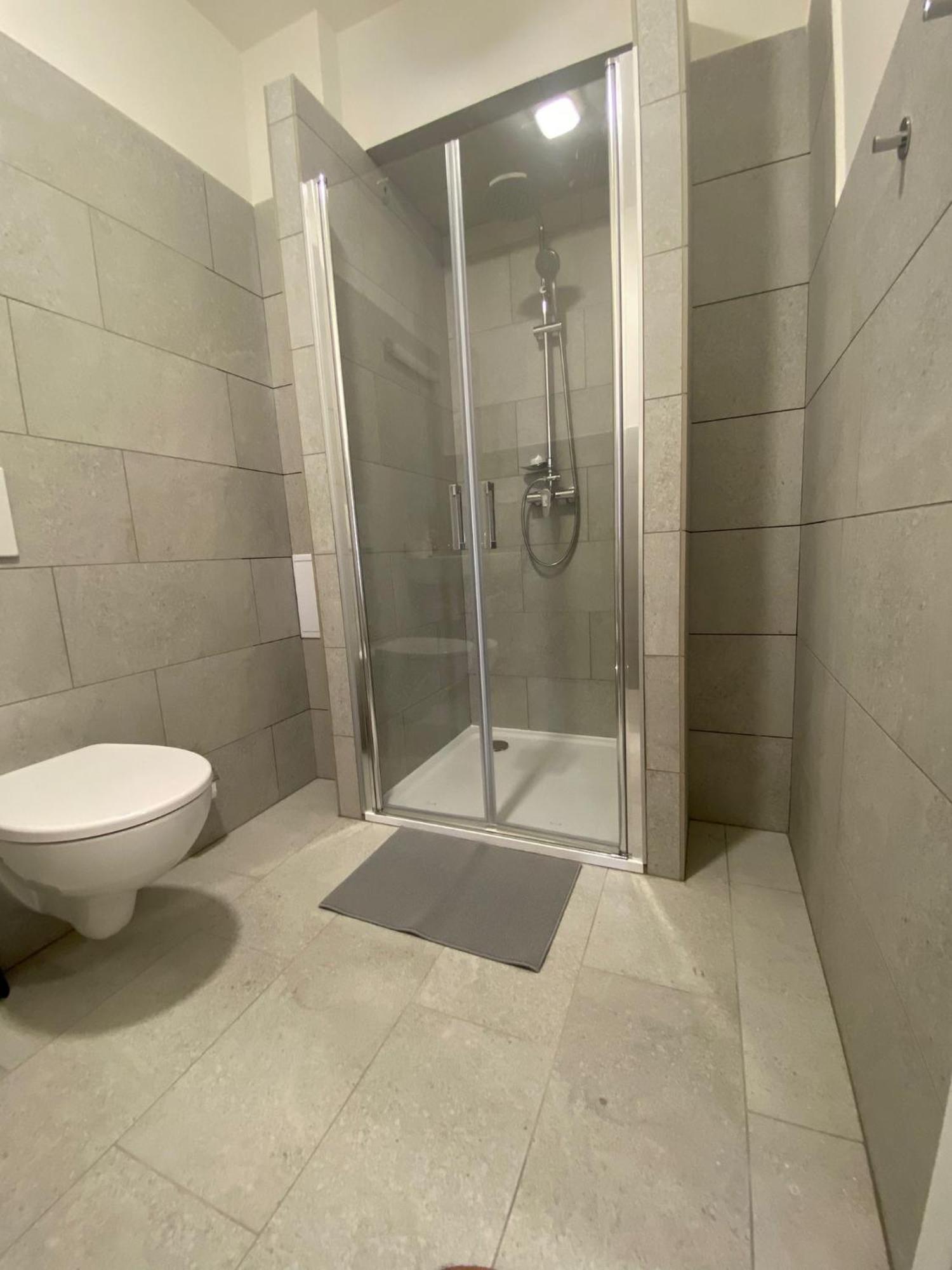 Garsoniera Ostrava City Centr, Na Hradbach 118 ภายนอก รูปภาพ
